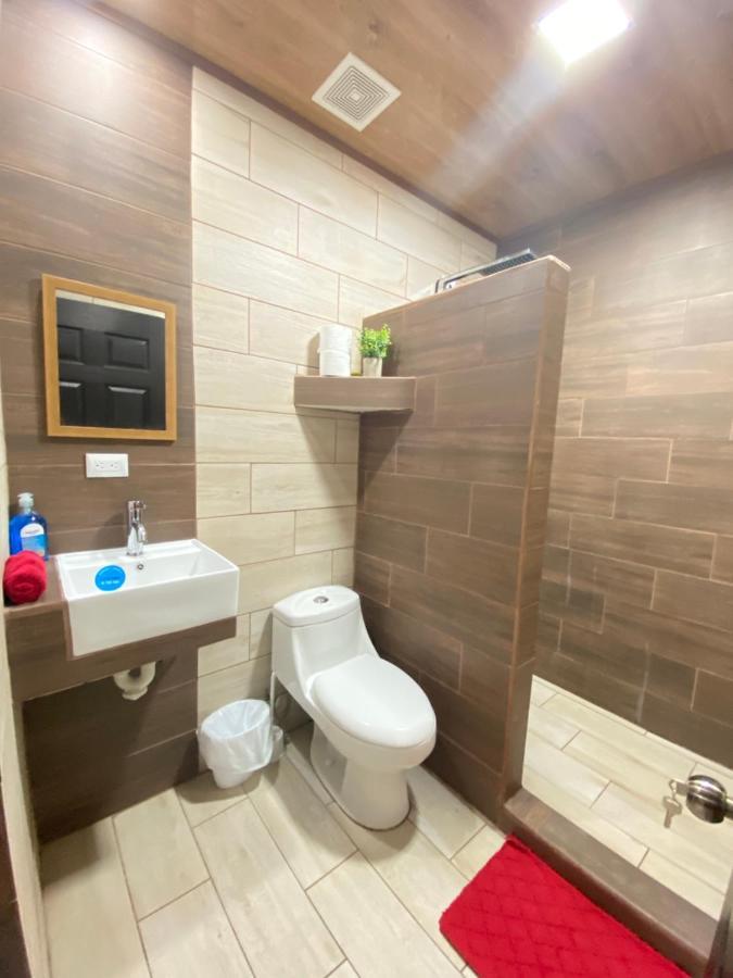 Pura Vida Apartment. 5 Min From Airport Alajuela Eksteriør bilde
